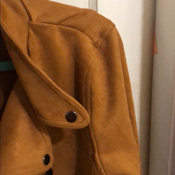 Jacket - Picture 2 of 5